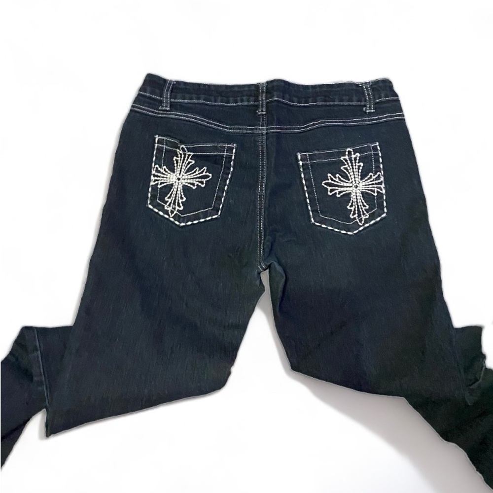 Boot cut back pocket cross design
